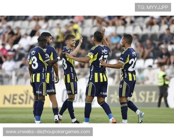 罗马主场对阵克雷莫内塞,穆里尼奥球队防守组织性面临升班马冲击 罗马主场对阵克雷莫内塞,穆里尼奥球队防守组织性面临升班马冲击